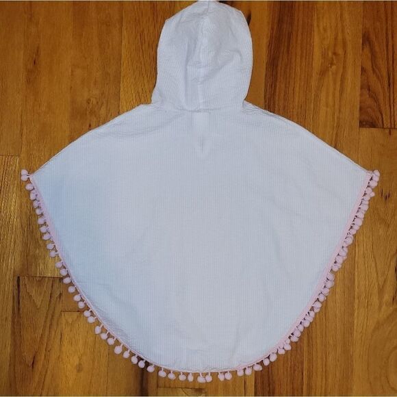 NWOT Boutique Monogramable White Seersucker Pink Pom Poms Poncho/Cover Up 18M - Picture 8 of 10